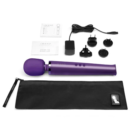 Le Wand Rechargeable Massager - Purple